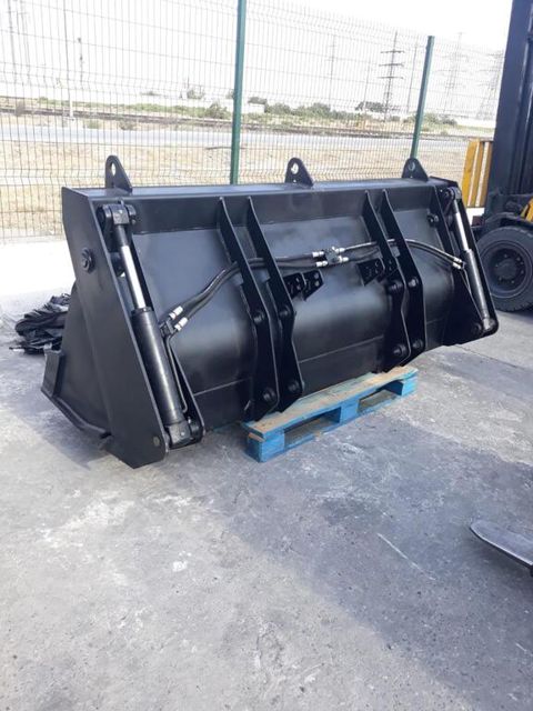 "JCB" üçün açılan çalov — Bakı