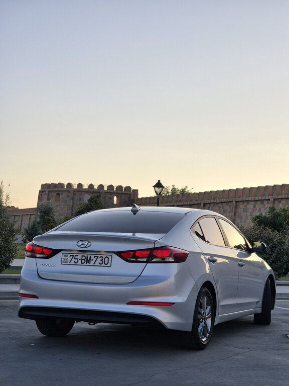 Hyundai Elantra, 2.0 L, 2017 il, 177 000 km — Avtomobillər, Naxçıvan (8)