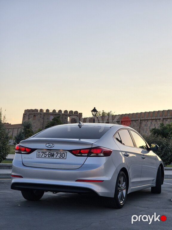 Hyundai Elantra, 2.0 L, 2017 il, 177 000 km — Avtomobillər, Naxçıvan (8)