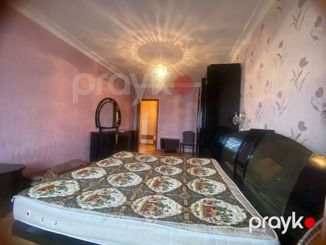 Satılır 4 otaqlı köhnə tikili 110 m² — Mənzil, Bakı (6)