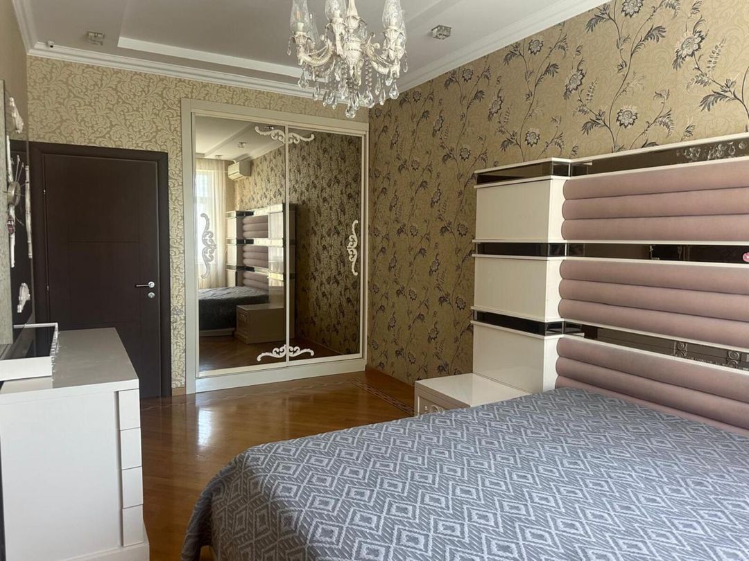 Satılır 3 otaqlı yeni tikili 155 m² — Mənzil, Bakı (8)