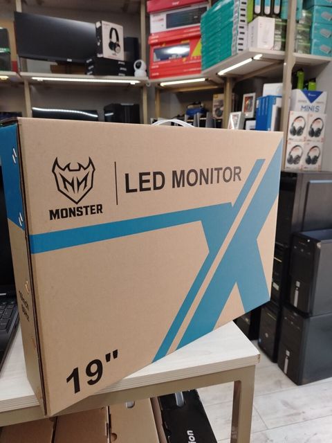 Monitor — Bakı