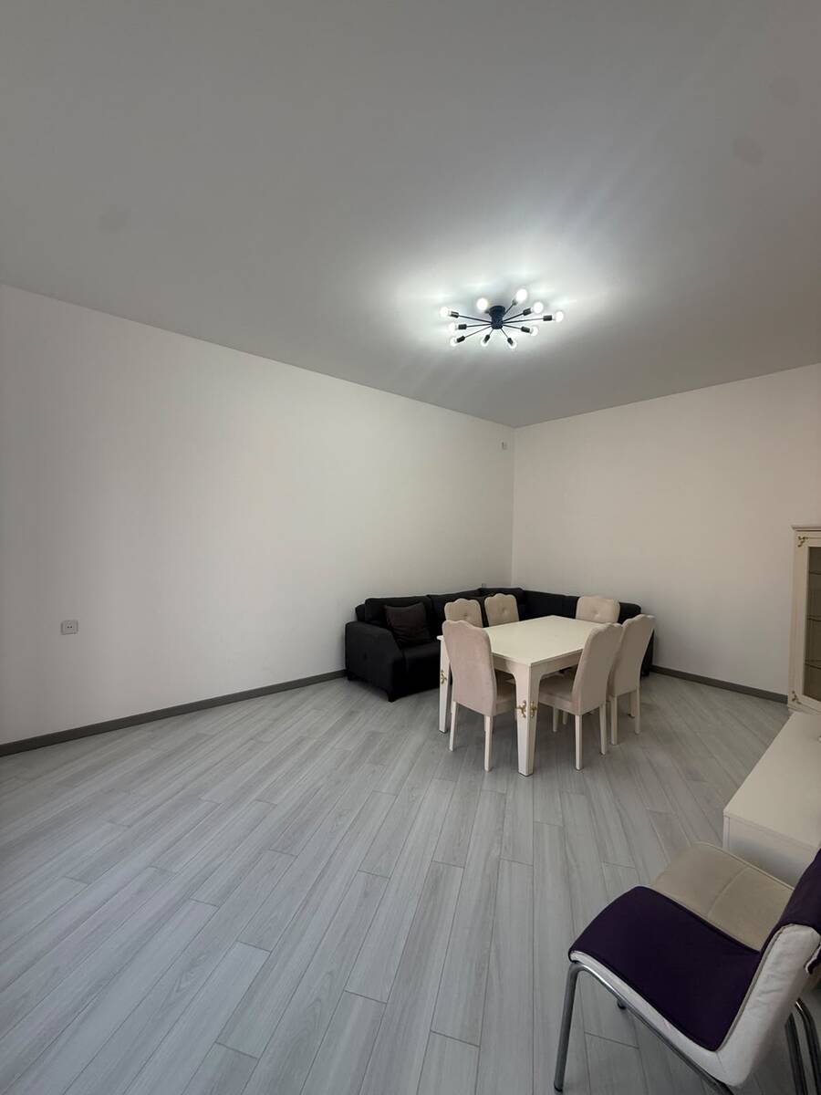 Satılır 4 otaqlı həyət evi/bağ evi 200 m² — Ev, villa, Bakı (8)