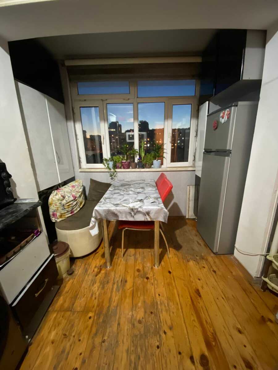 Satılır 2 otaqlı köhnə tikili 50 m² — Mənzil, Bakı (12)