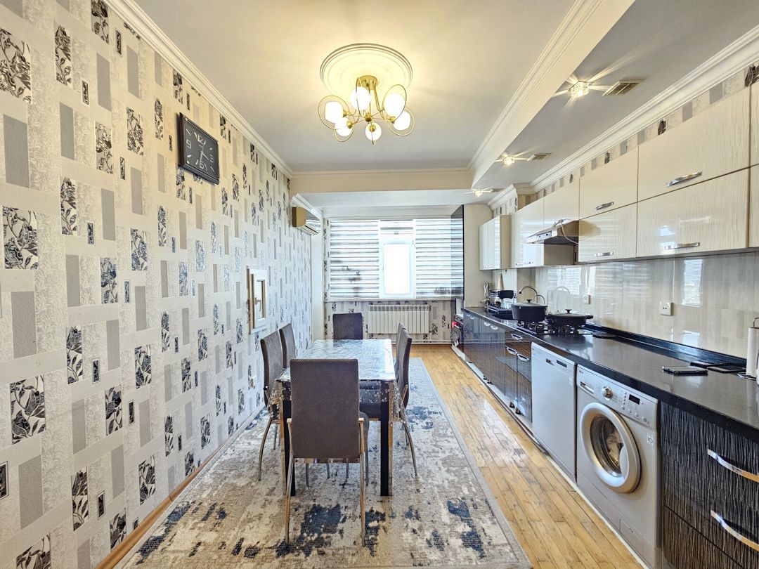 Satılır 3 otaqlı yeni tikili 135 m² — Mənzil, Bakı (8)