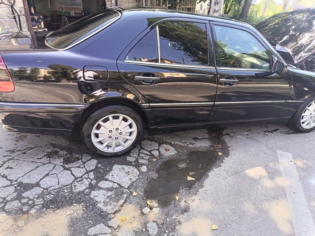 Mercedes C 230, 2.3 L, 1998 il, 259 268 km — Avtomobillər, Şəki (7)