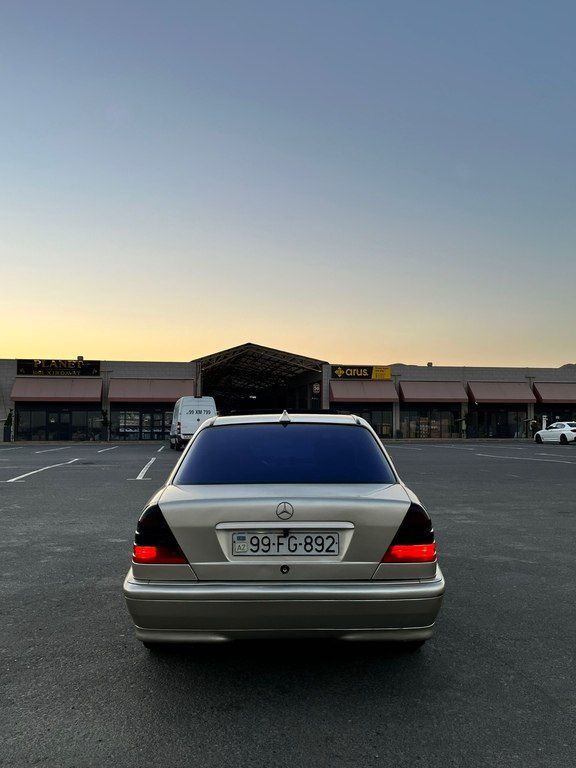 Mercedes C 220, 2.2 L, 1999 il, 345 000 km — Avtomobillər, Bakı (6)