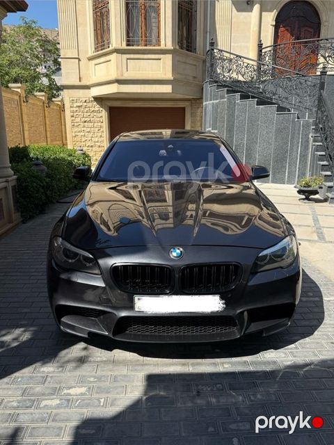 BMW 520d, 2.0 L, 2015 il, 207 000 km