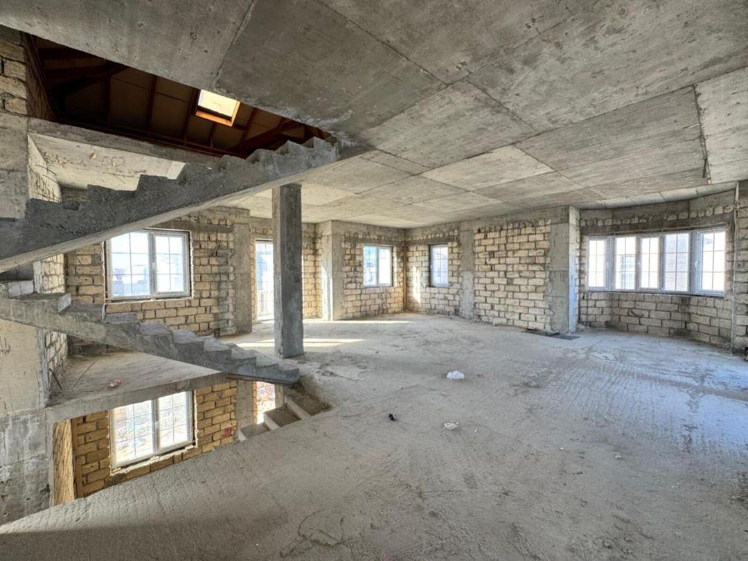 Satılır 8 otaqlı həyət evi/bağ evi 345 m² — Ev, villa, Bakı (8)