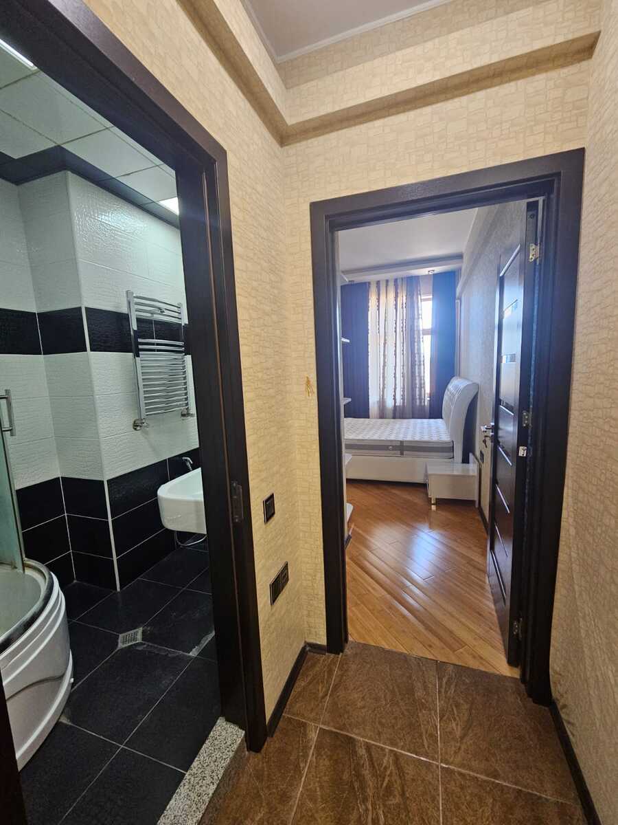 İcarəyə verilir 2 otaqlı yeni tikili 70 m² — Mənzil, Bakı (8)