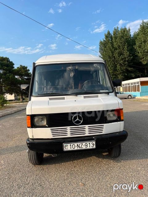 Mercedes 410 D, 2.5 L, 1994 il, 750 000 km