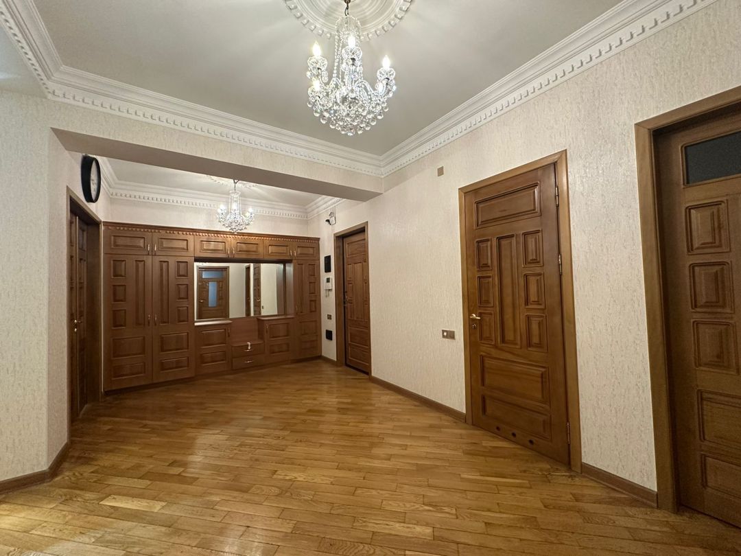 Satılır 4 otaqlı yeni tikili 170 m² — Mənzil, Bakı (12)