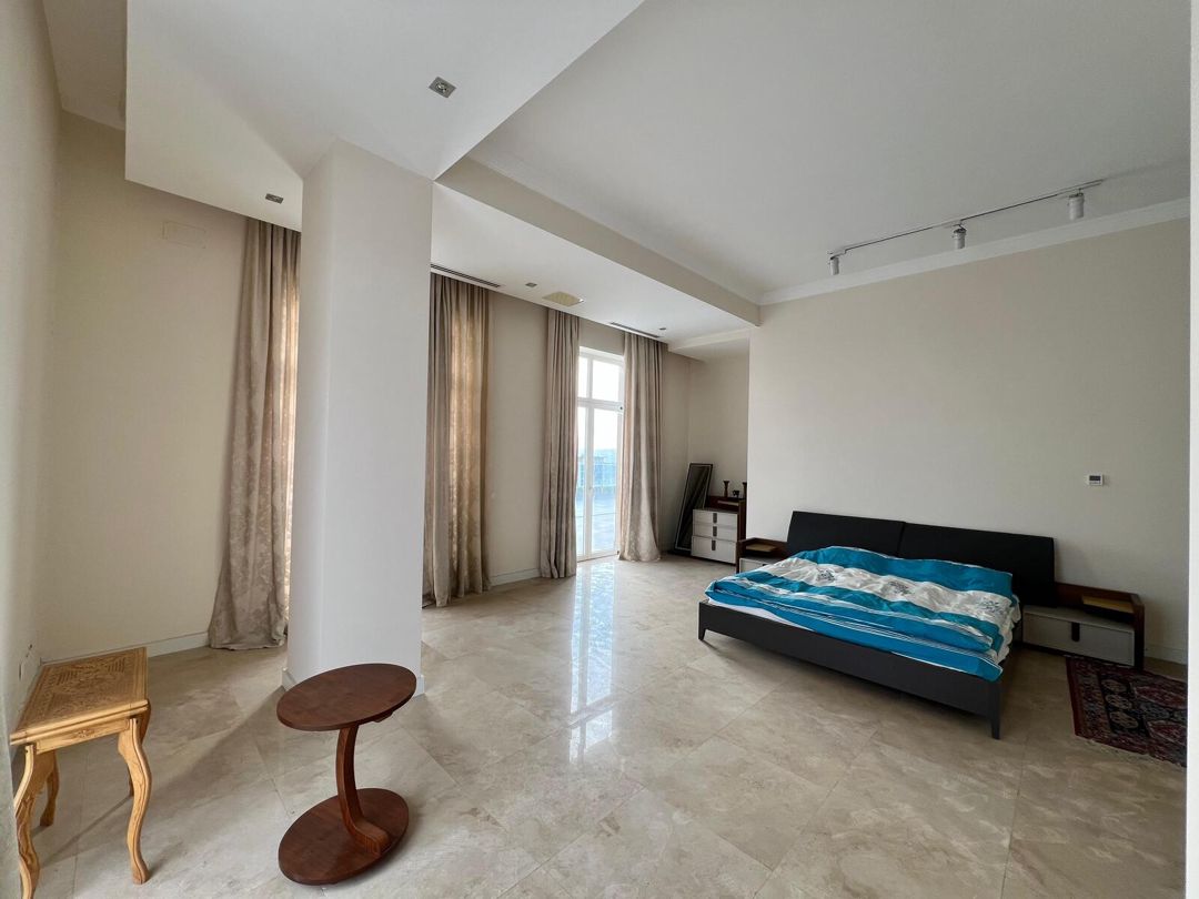 Satılır 5 otaqlı yeni tikili 750 m² — Mənzil, Bakı (7)