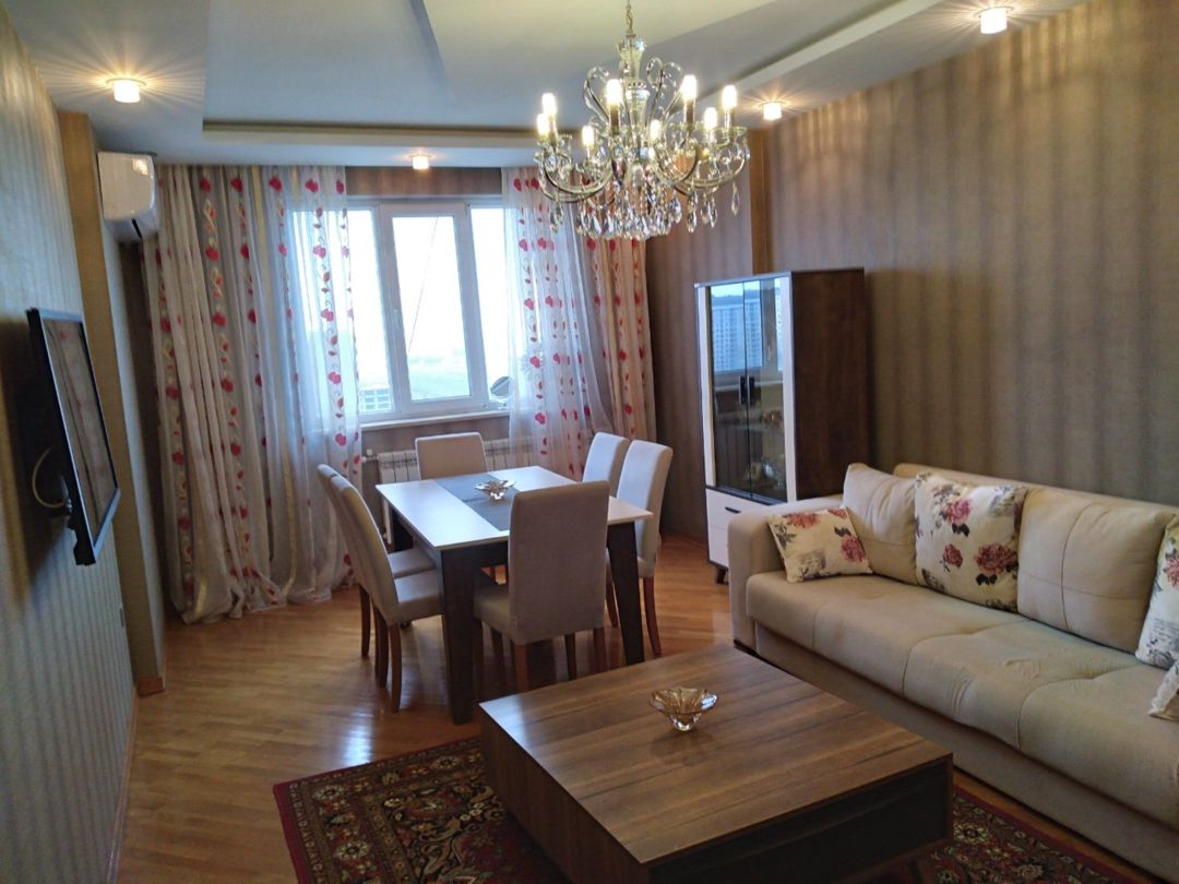 Satılır 2 otaqlı yeni tikili 75 m² — Mənzil, Bakı (2)