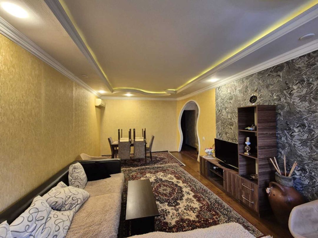 Satılır 3 otaqlı köhnə tikili 70 m² — Mənzil, Bakı (2)