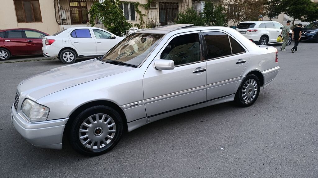 Salam.masin cox yaxsi vezyetdedir zavod masndi hecbir vuruq udar — Avtomobillər, Bakı