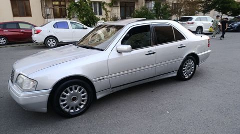 Salam.masin cox yaxsi vezyetdedir zavod masndi hecbir vuruq udar — Bakı