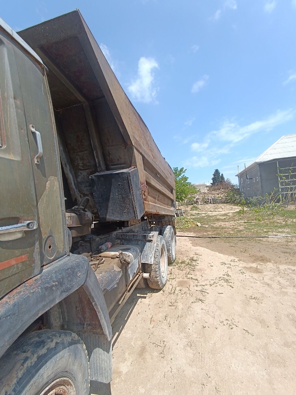 KAMAz naxadidir sürülür motor karpka əla vəziyyətdədir .sənəti yoxdur — Yük maşınları, Digah (4)