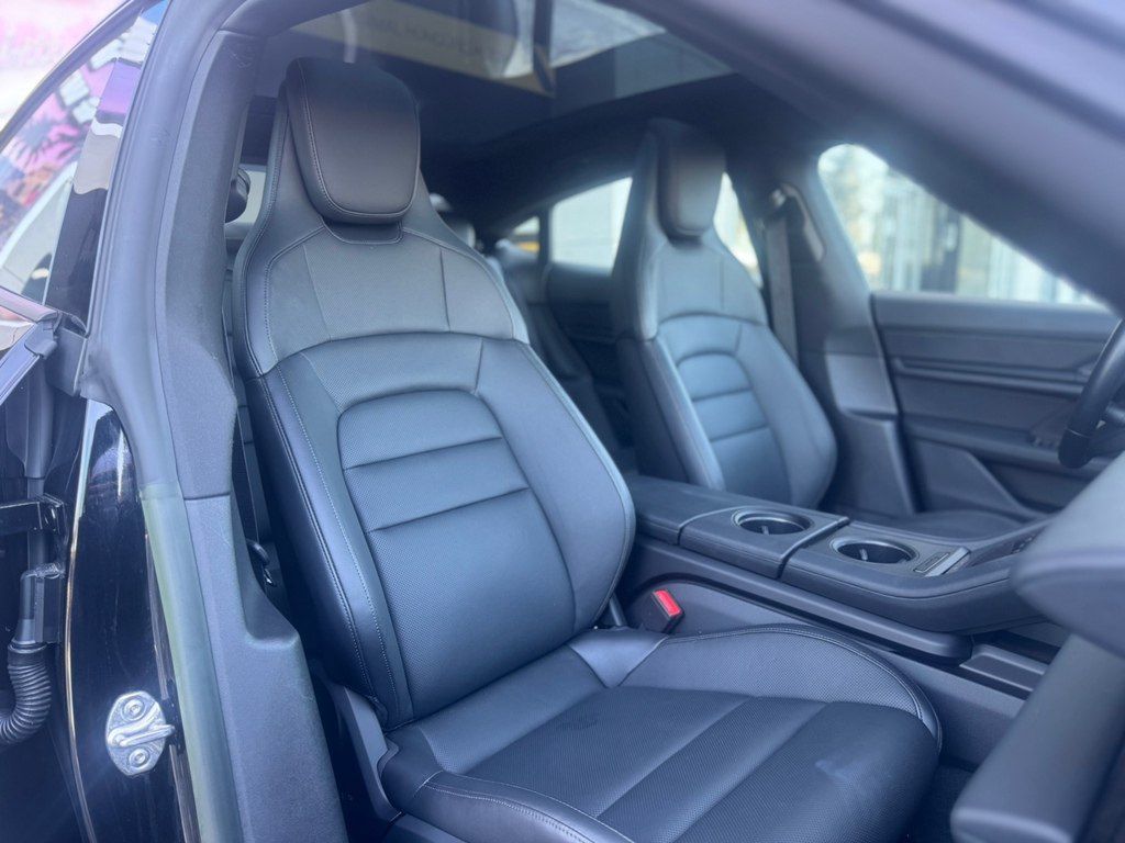 Porsche Taycan, 79.2 kWh, 2023 il, 4 900 km — Avtomobillər, Bakı (8)