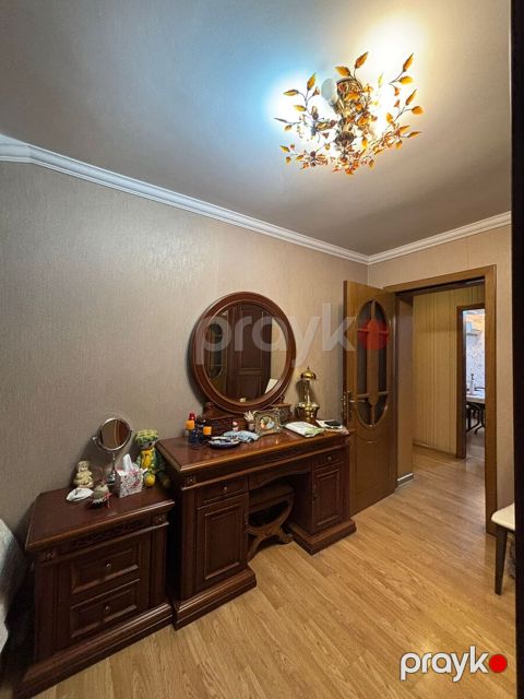 Satılır 3 otaqlı köhnə tikili 63 m²