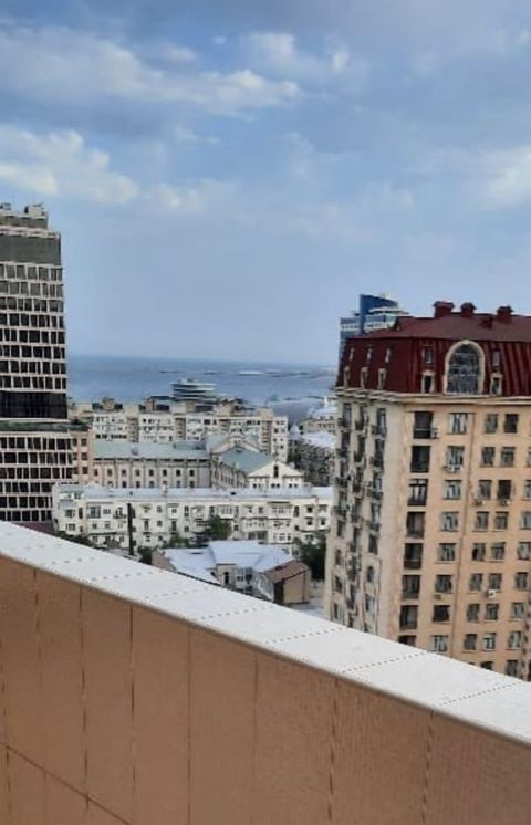 İcarəyə verilir 2 otaqlı yeni tikili 68 m² — Bakı