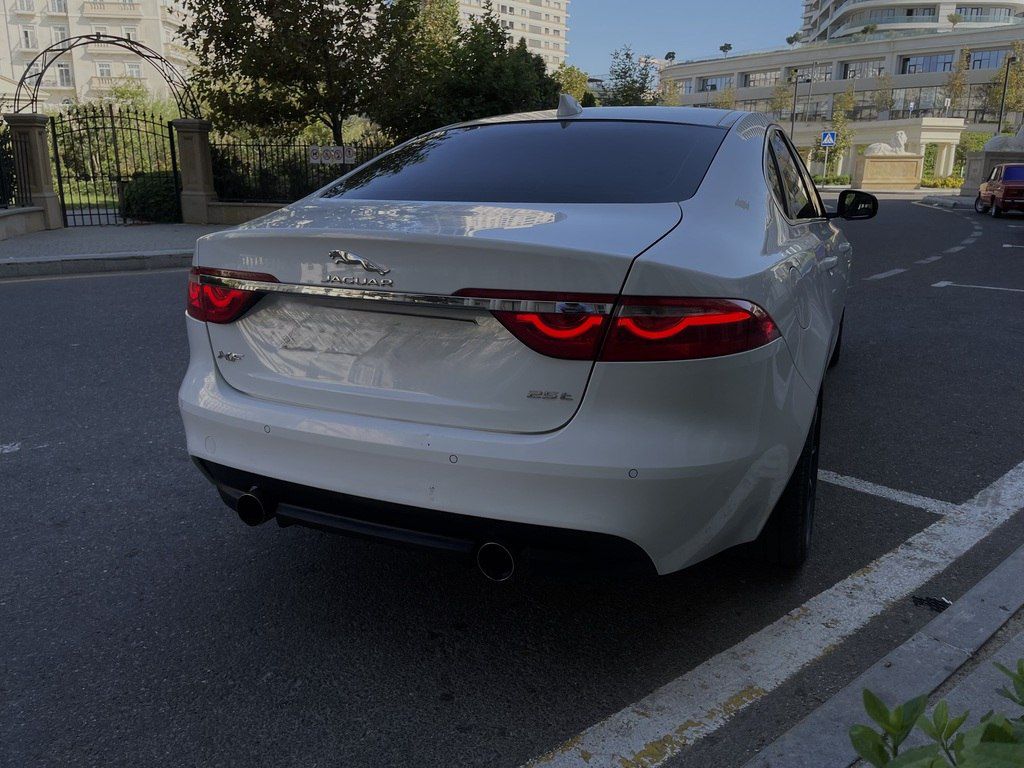 Jaguar XF, 2.0 L, 2017 il, 101 000 km — Avtomobillər, Bakı (3)