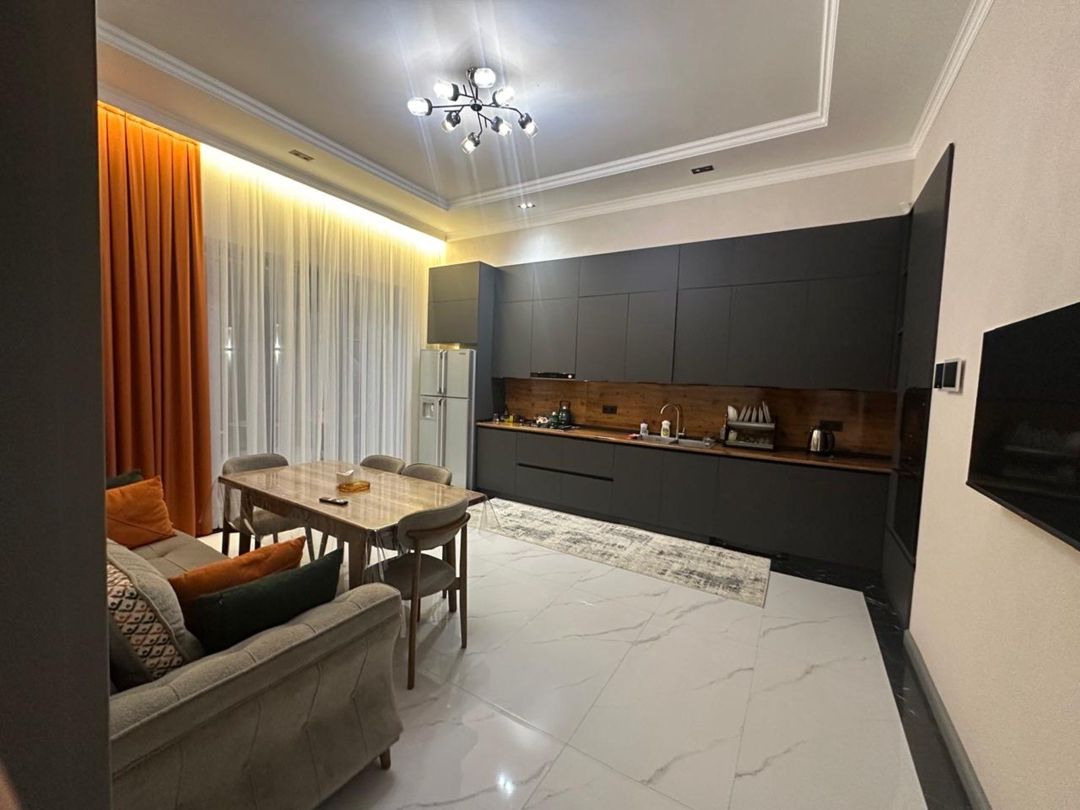 Satılır 5 otaqlı həyət evi/bağ evi 270 m² — Ev, villa, Bakı (8)
