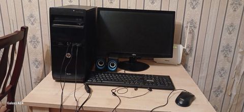 Masaüstü kompüter dəsti Tərkibi: - HP Pro sistem bloku (öndə USB — Bakı