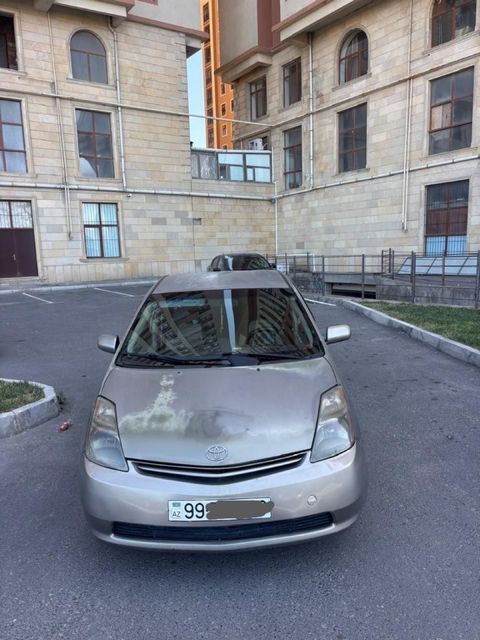 Toyota Prius, 1.5 L, 1.3 kWh, 2007 il, 300 000 km — Bakı