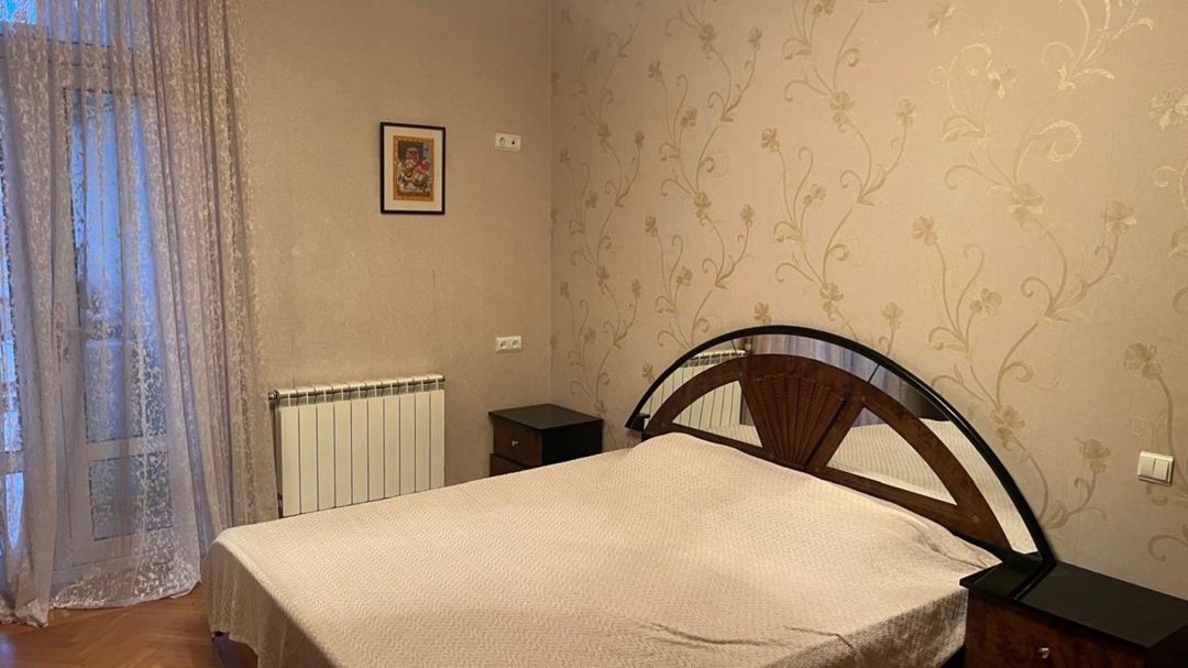 Satılır 3 otaqlı köhnə tikili 110 m² — Mənzil, Bakı (3)