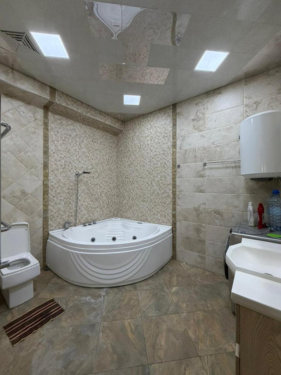Satılır 3 otaqlı yeni tikili 177 m² — Mənzil, Bakı (10)