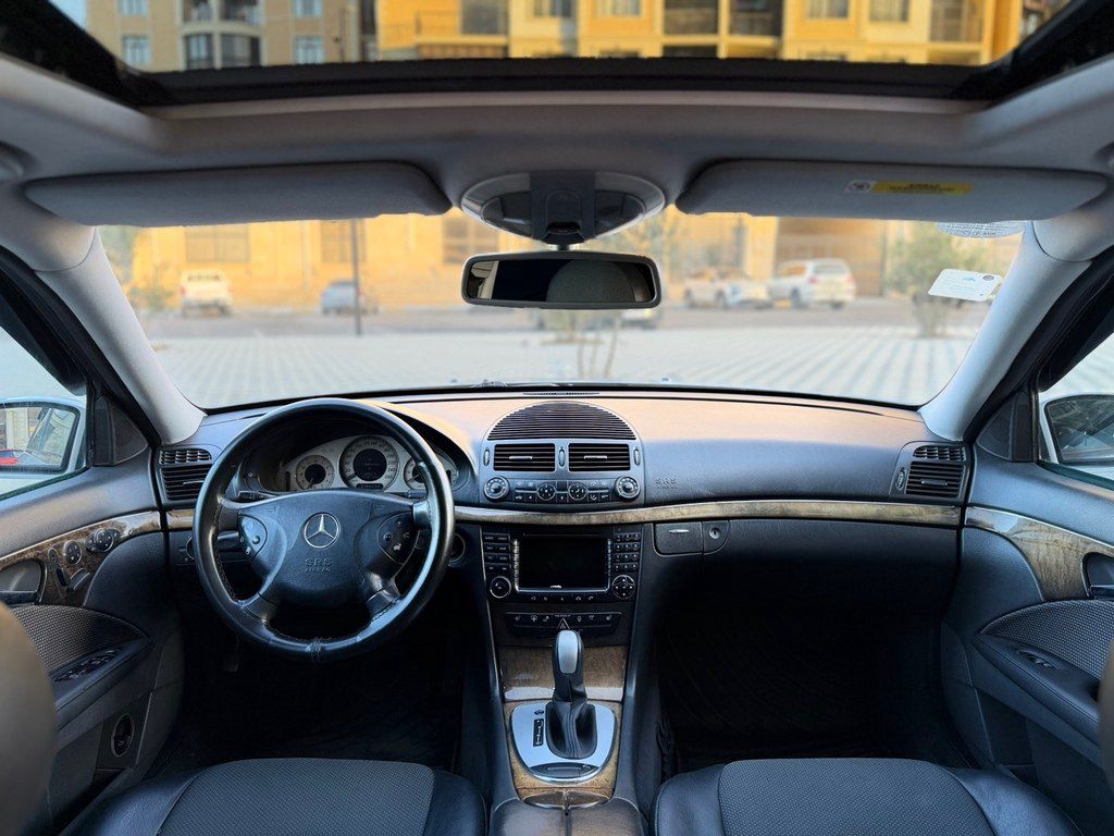 Mercedes E 320, 3.2 L, 2004 il, 278 000 km — Avtomobillər, Bakı (12)