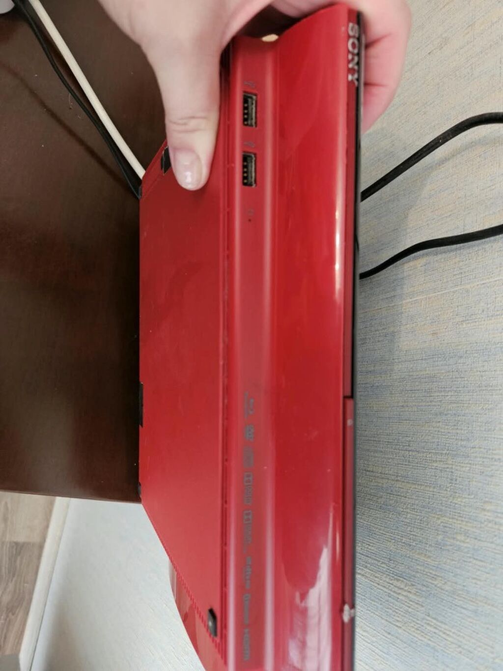 Satılır: Sony PlayStation 3 Super Slim (qırmızı rəng) - Model: PS3 — Oyun konsolları, Bakı (2)