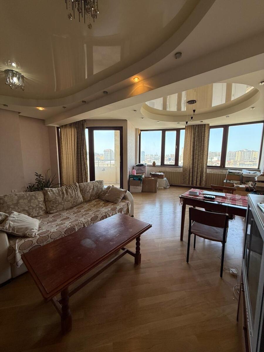 Satılır 4 otaqlı yeni tikili 180 m² — Mənzil, Bakı (3)