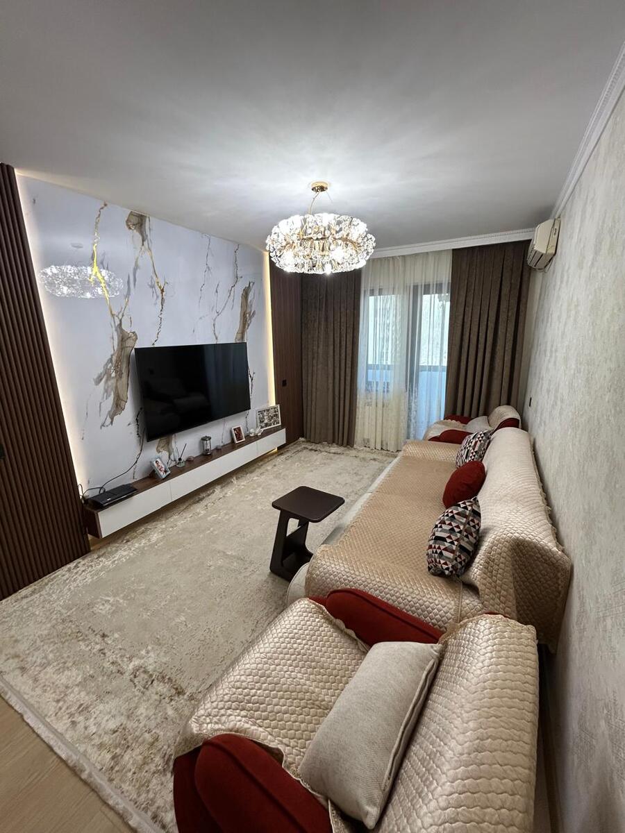 Satılır 4 otaqlı köhnə tikili 100 m² — Mənzil, Bakı (7)