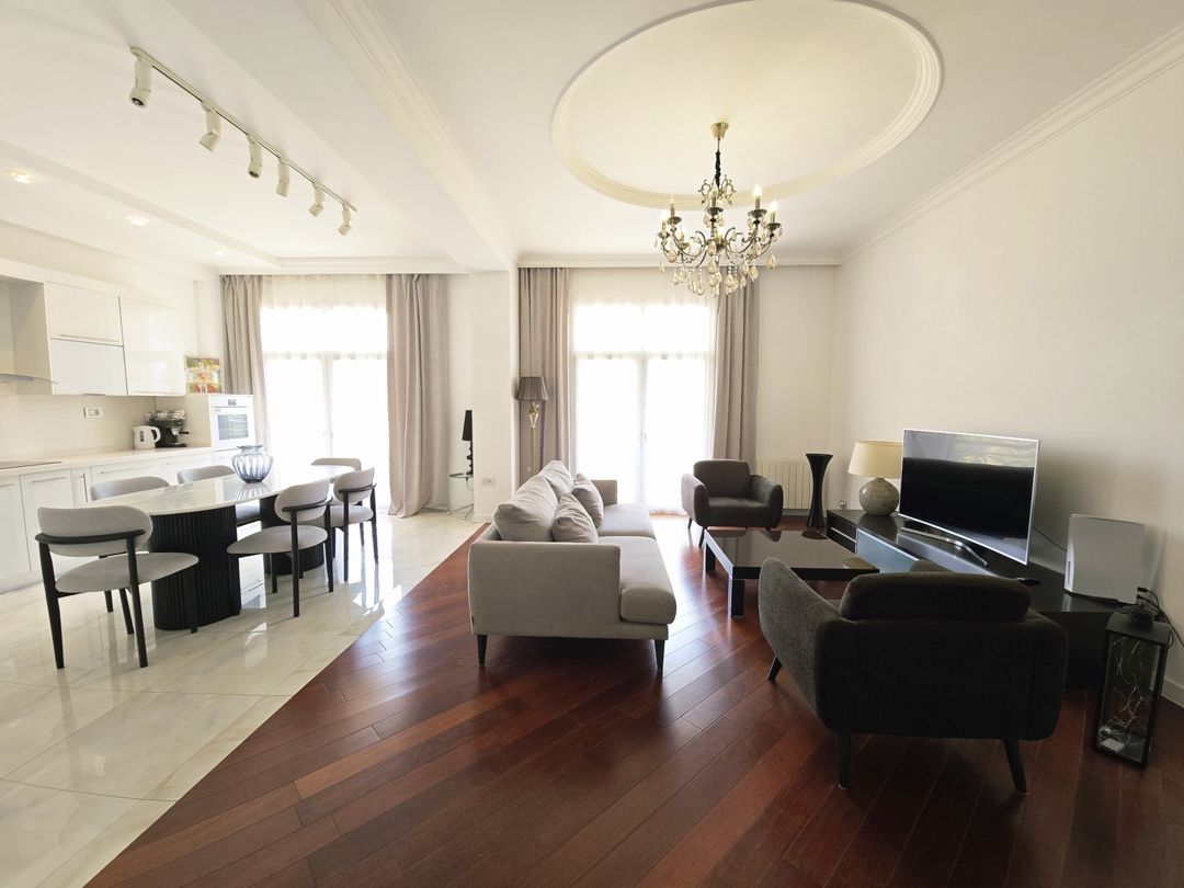 Satılır 4 otaqlı yeni tikili 141 m² — Mənzil, Bakı (2)