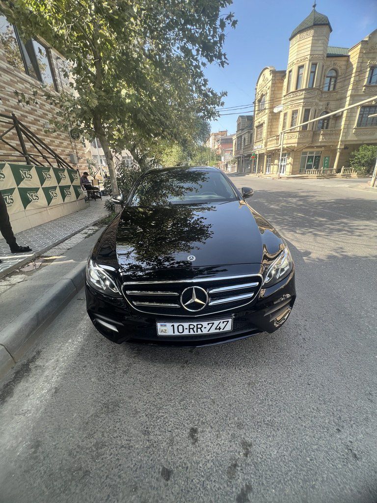 Mercedes E 200, 2.0 L, 2020 il, 126 000 km — Avtomobillər, Bakı