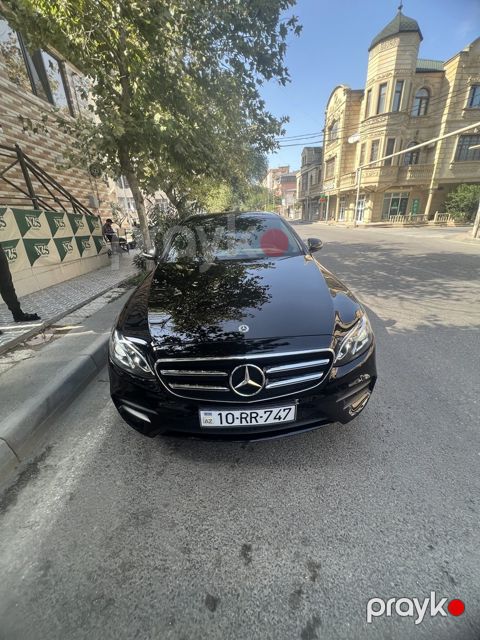 Mercedes E 200, 2.0 L, 2020 il, 126 000 km