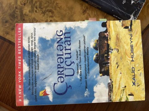 Çərpələng Uçuran Kitab – “Çərpələng Uçuran” (Xalid Hüseyni) — Bakı