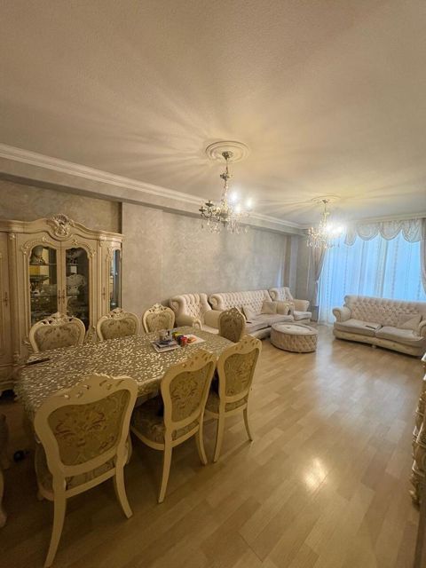 Satılır 2 otaqlı yeni tikili 100 m² — Bakı