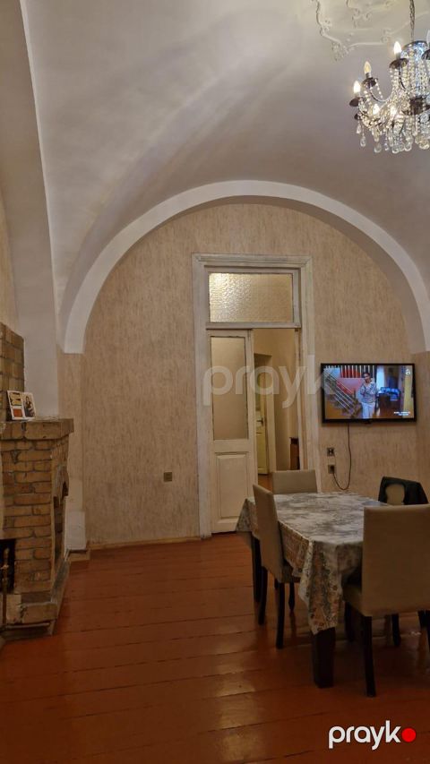 Satış: 3 otaqlı Köhnə tikili, 78 m², Nəsimi rayonu