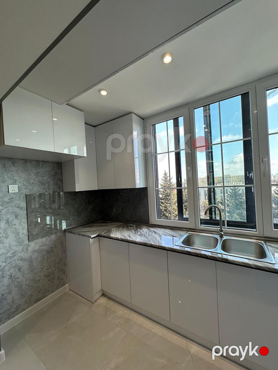 Satılır 3 otaqlı köhnə tikili 70 m² — Mənzil, Bakı (9)