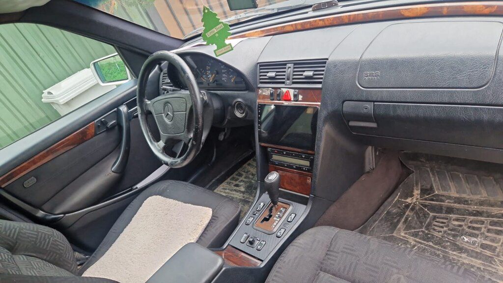 Mercedes C 200, 2.0 L, 1998 il, 330 000 km — Avtomobillər, Quba (4)