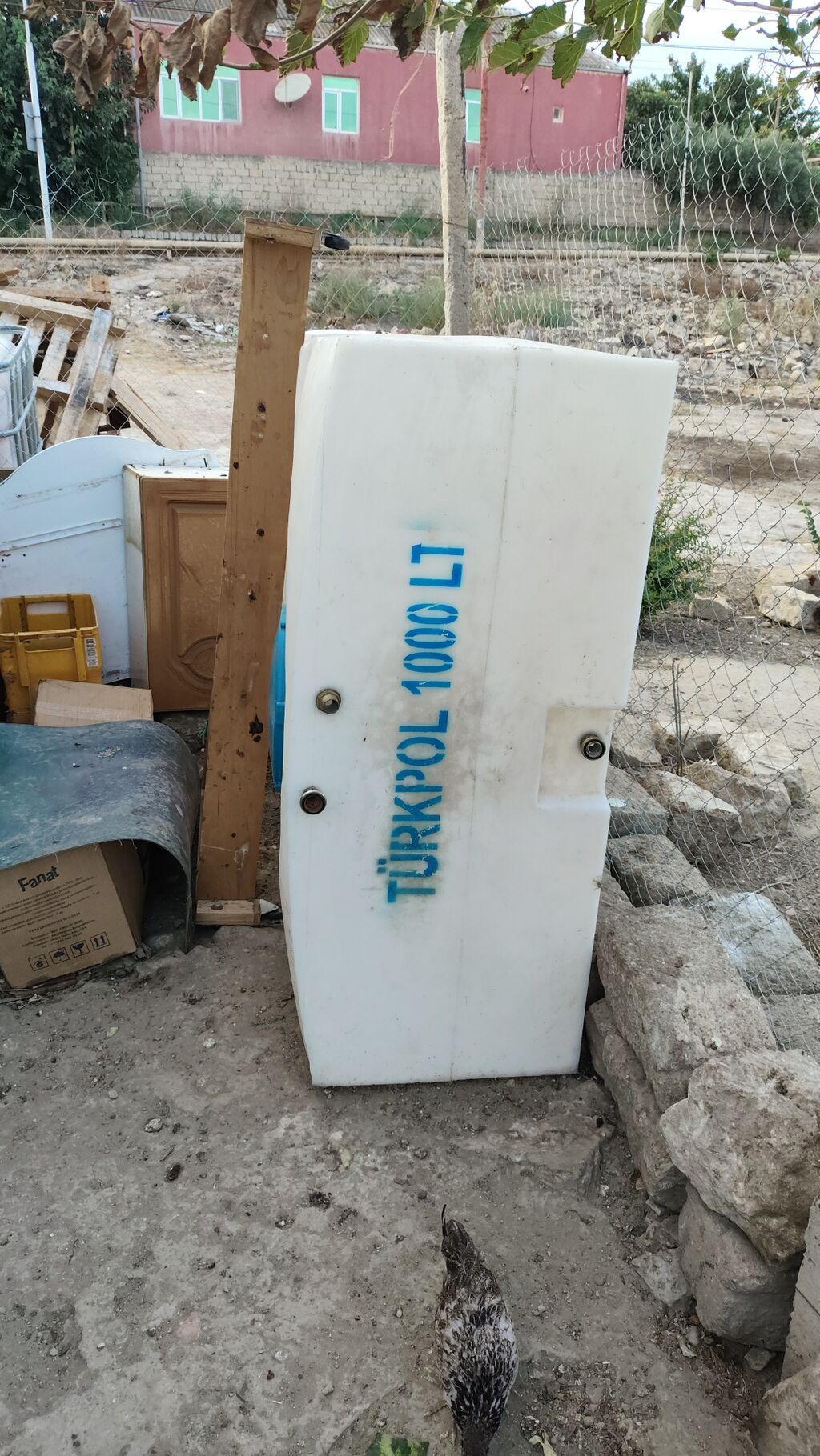Bak, Plastik, 1000 l l, İşlənmiş, Ünvandan götürmə — Su çənləri, kanisterləri, bochkalar, Digah (2)