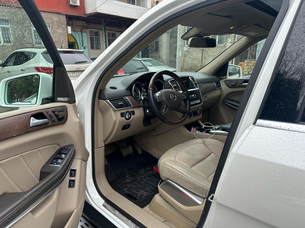 Mercedes GL 550 4MATIC, 4.7 L, 2014 il, 290 000 km — Avtomobillər, Bakı (8)