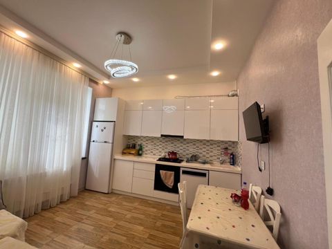 Satılır 2 otaqlı həyət evi/bağ evi 100 m² — Bakı