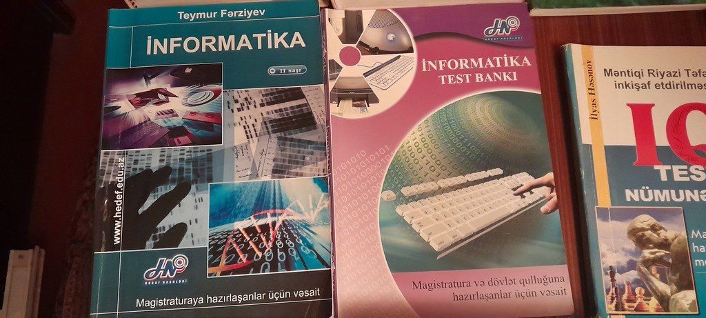 Dərsliklər — Məktəb və təhsil malları, Bakı (5)