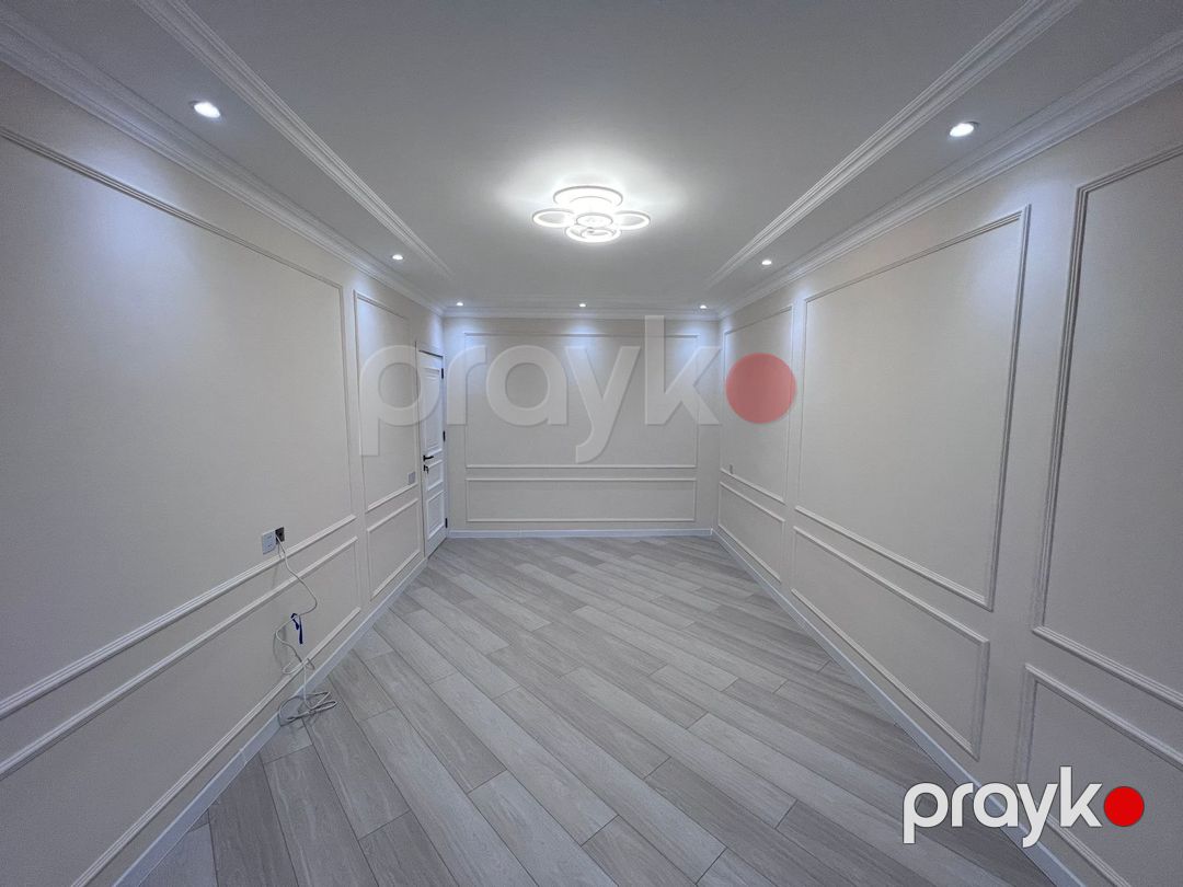 Satılır 4 otaqlı köhnə tikili 100 m² — Mənzil, Bakı (12)