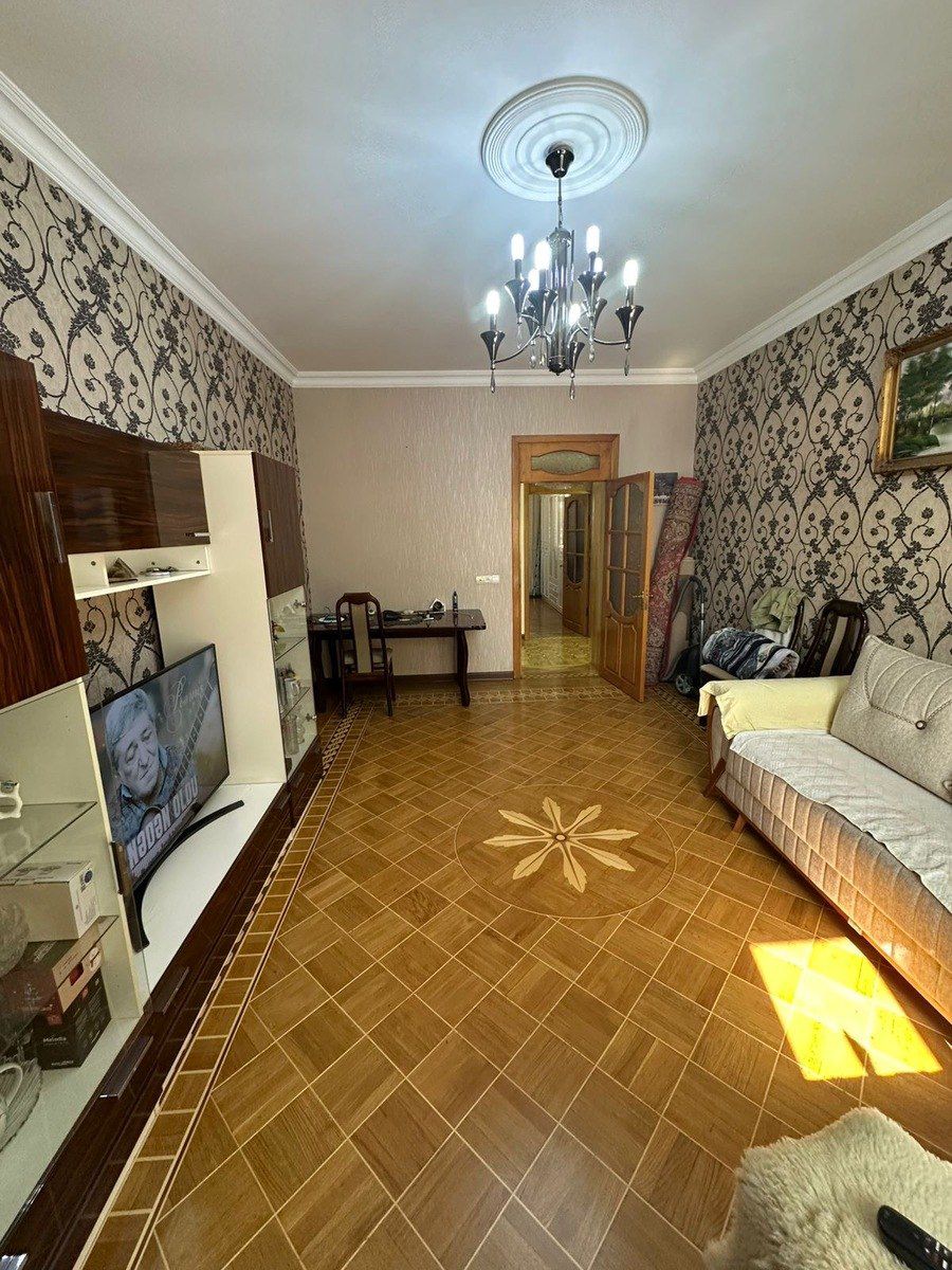 Satılır 3 otaqlı köhnə tikili 60 m² — Mənzil, Bakı (2)