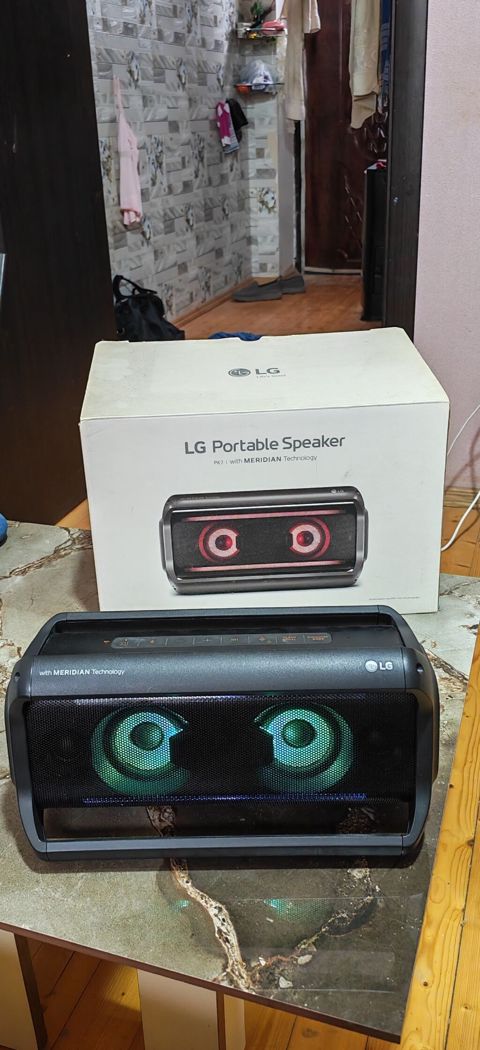 LG PK7 Portable Speaker – Meridian Technology ilə Xüsusiyyətlər